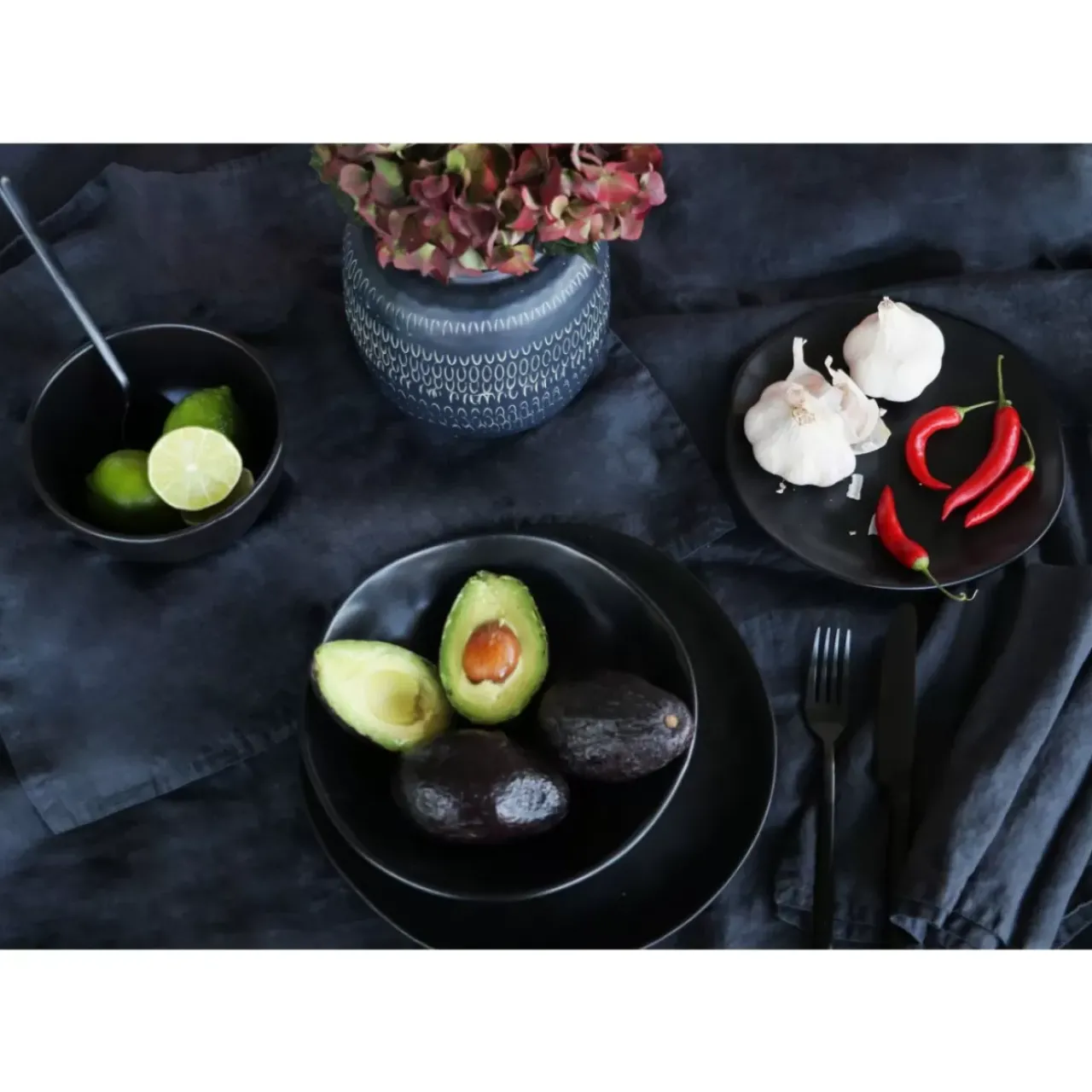 KARE Design Geschirr & Tischaccessoires-Teller Organic Black O20Cm